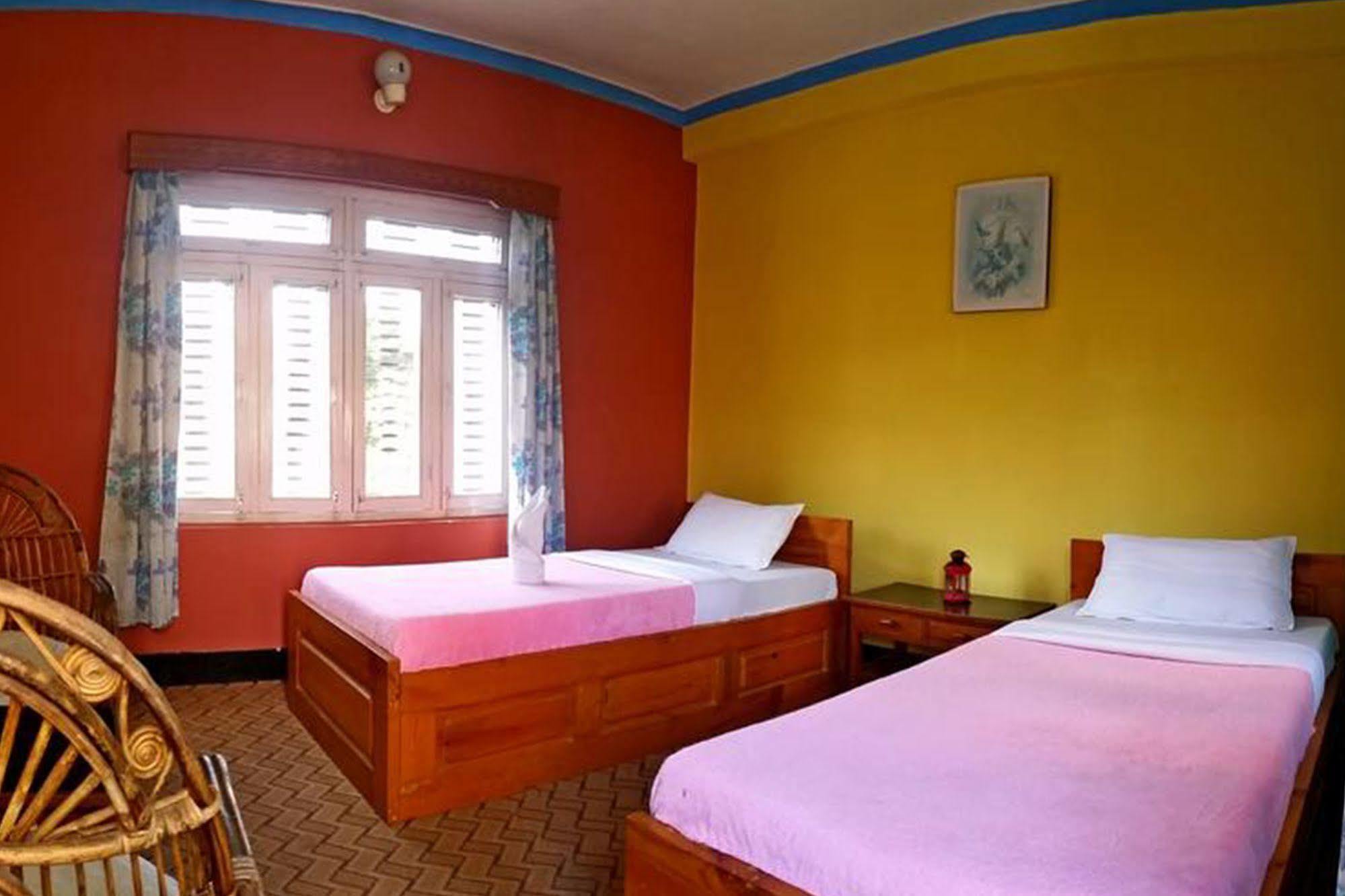 Hotel Angel Pokhara Luaran gambar